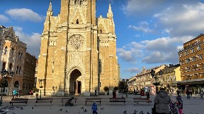 Umereno toplo, sunčani intervali